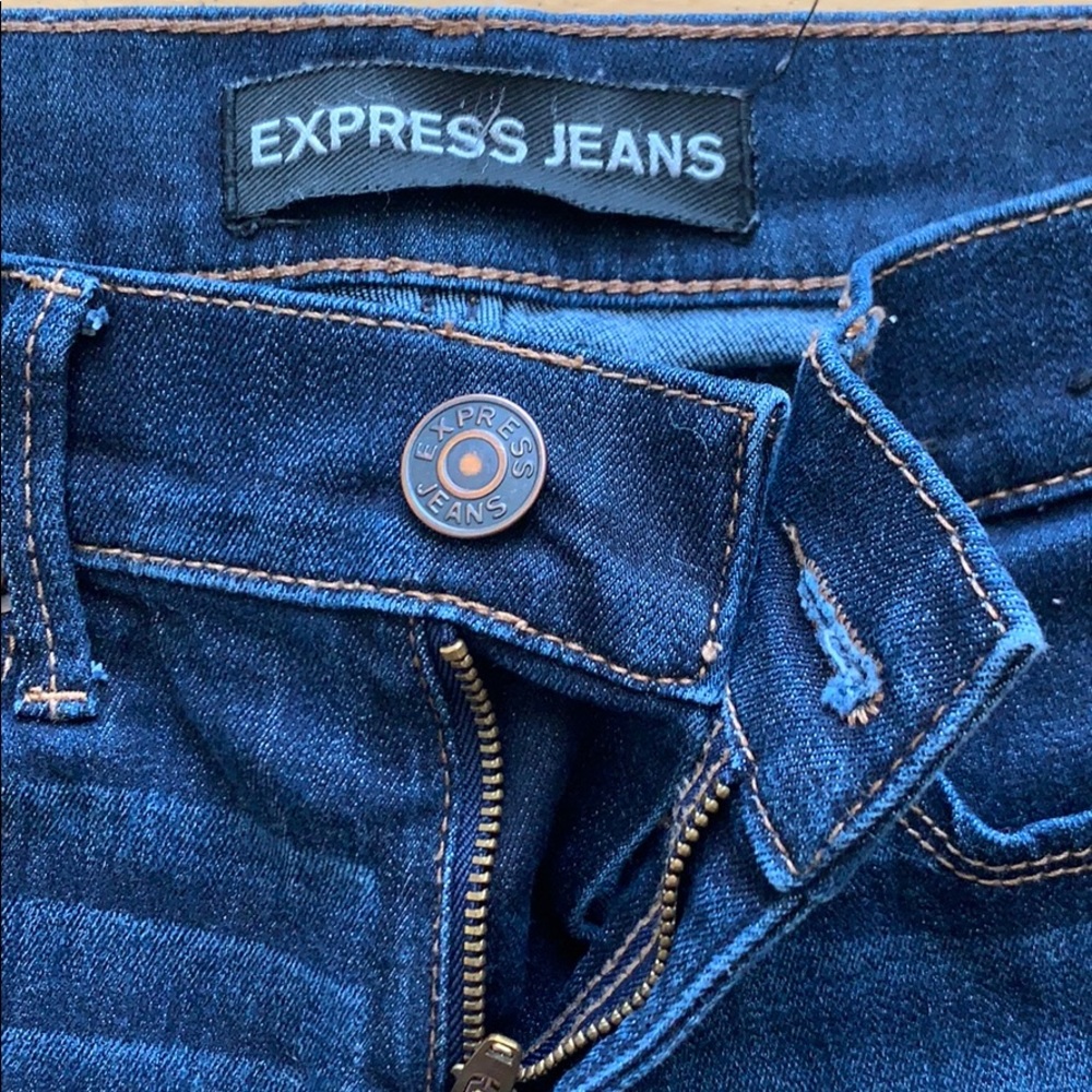 Jeans - Picture 2 of 4